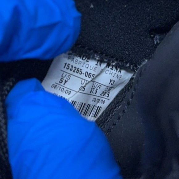 Nike Air Jordan 12 XII Retro Flu Game Black Red GS 153265-065 Youth Size 5Y Rare - Picture 9 of 11